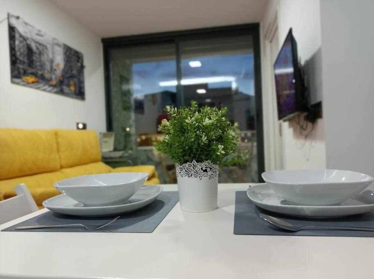 Centro Torremolinos Apto 1 Hab 2-4 Personas Piscina WiFi Terraza Ascensor 3 Planta Exterior foto